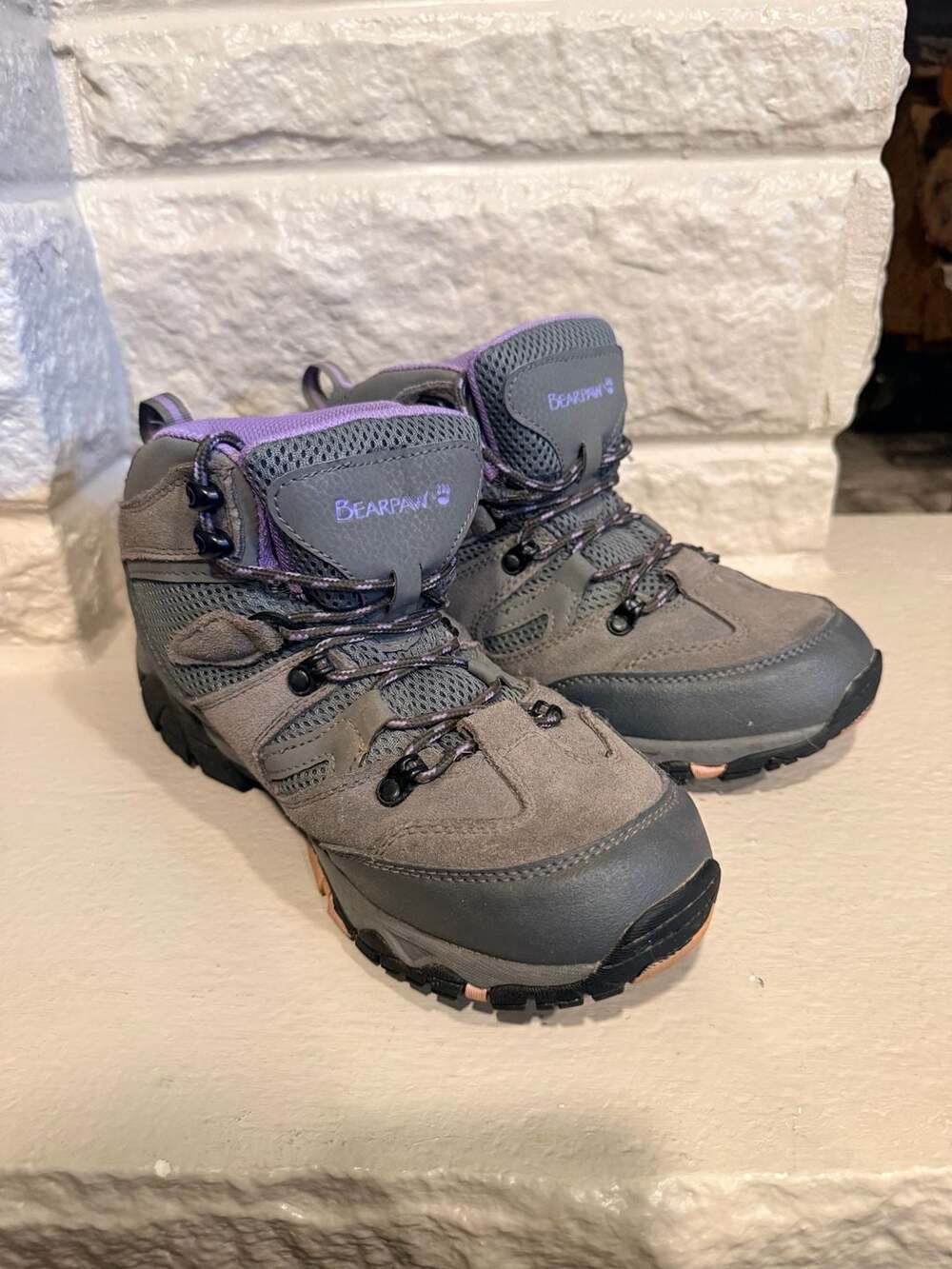 Bearpaw (WMNS) Corsica Gray Waterproof Hiking Boots, Size: 9 #JJ34+19